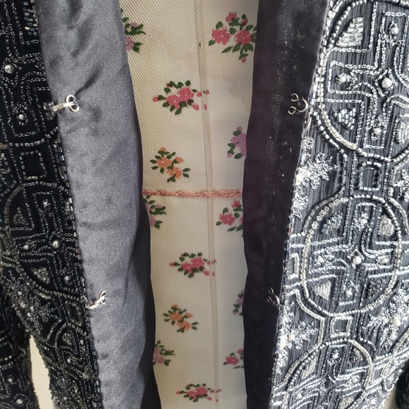 Partridge in a Pare Tree Formal Beaded Jacket - Picture 5 of 6